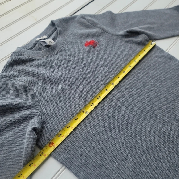 Abercrombie Kids Top Boys Gray Red Muscle Waffle Pullover Logo Youth Fitted XL - Picture 7 of 8